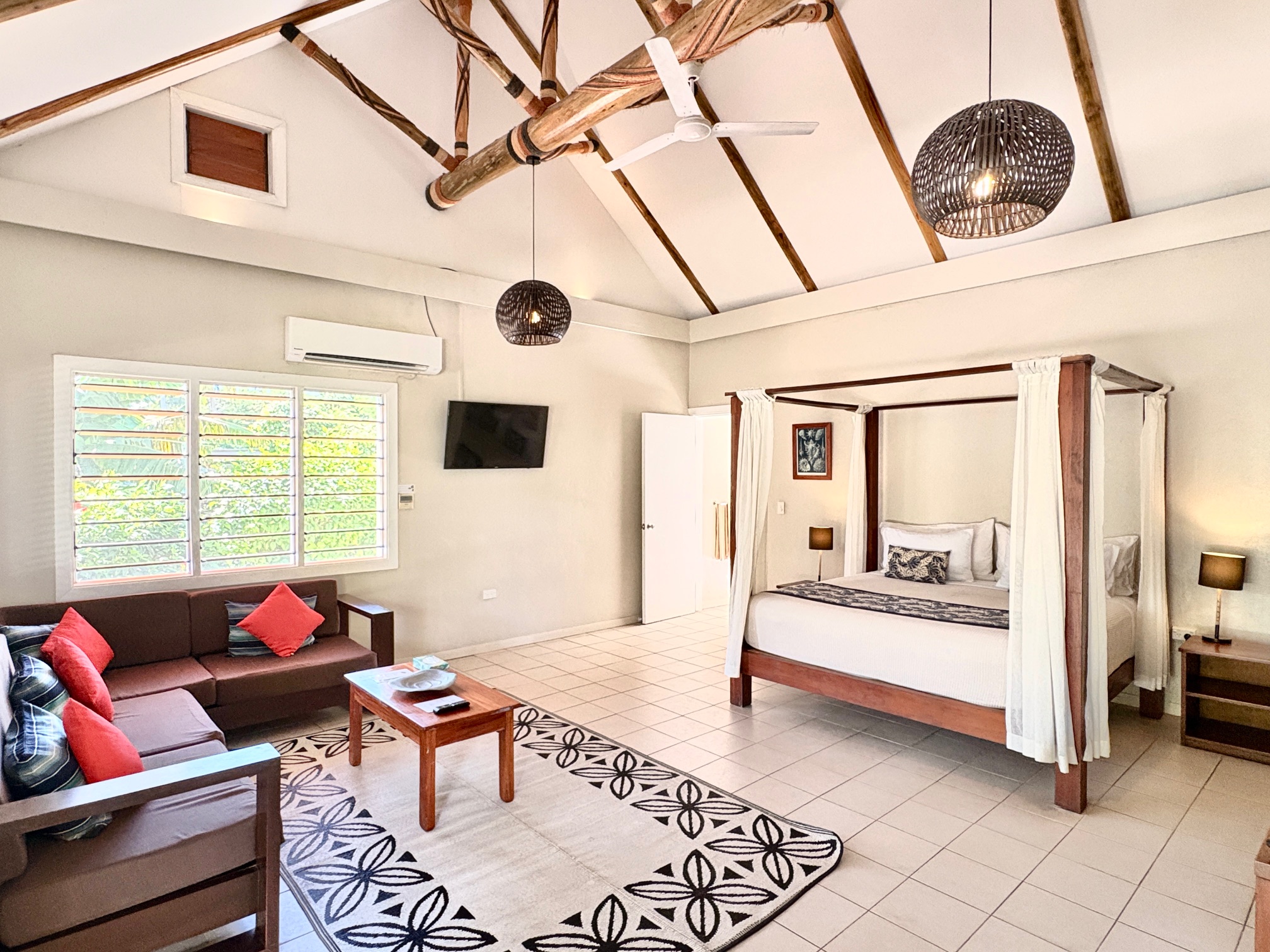 Deluxe One Bedroom Garden Villas